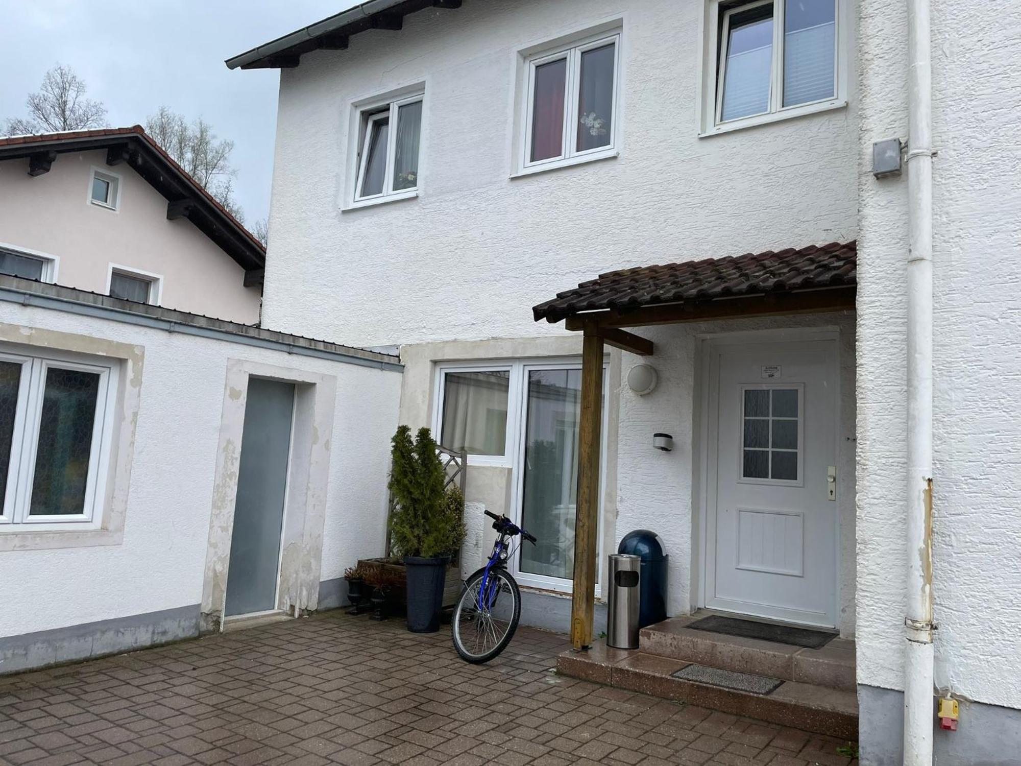 Zv-Scholtz Gaestehaus Eisenfelden Winhoring Exterior photo